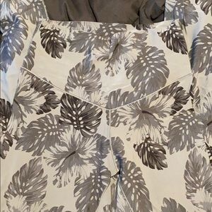 Aerie chill play move leggings